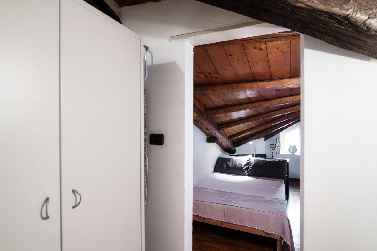 Suite Fontana - By Myhomeincomo Eksteriør bilde