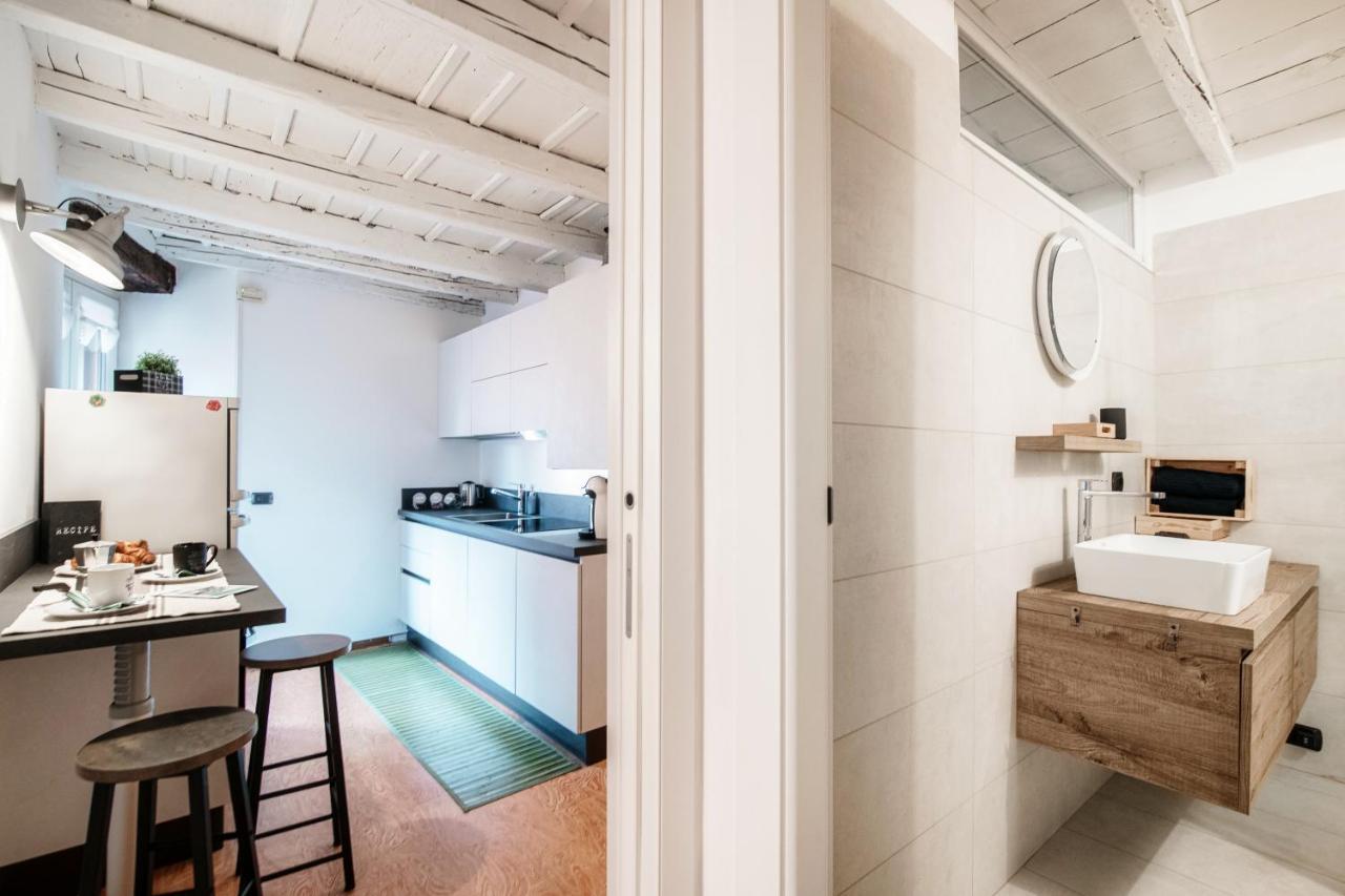 Suite Fontana - By Myhomeincomo Eksteriør bilde